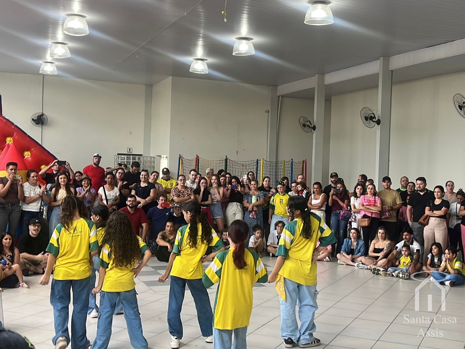 Santa Casa de Assis realiza tradicional Festa do Dia das Crianças para filhos de colaboradores